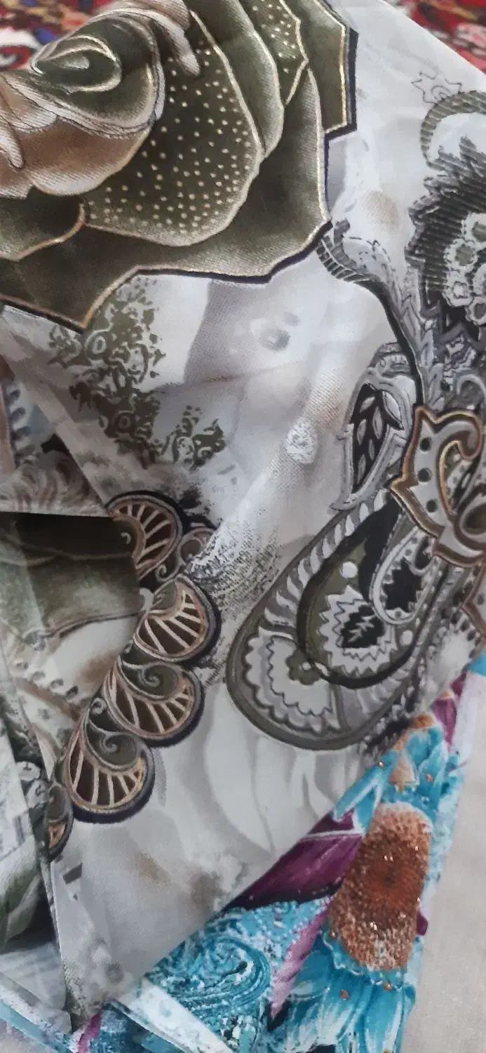 پارچه چادری|لباس|اهر, |دیوار