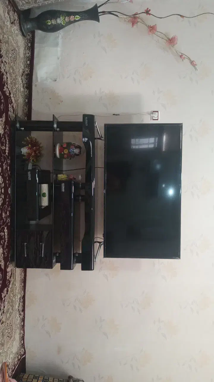 زیرتلوزیون نو|میز تلویزیون|اقبالیه, |دیوار