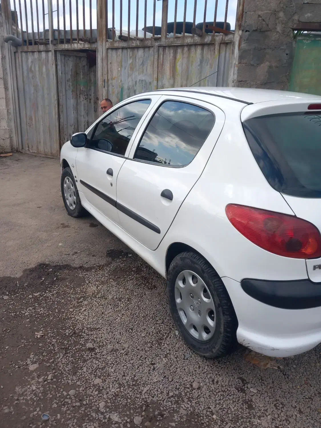 ۲۰۶ مدل ۹۰|خودرو سواری و وانت|رشت, دیانتی|دیوار