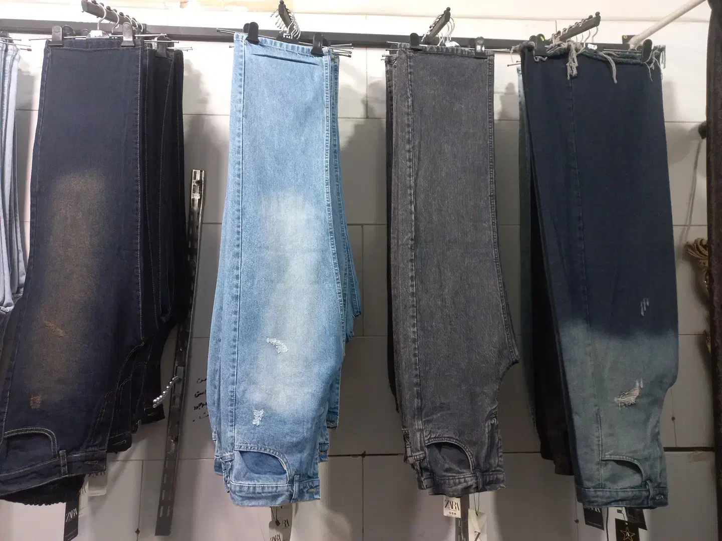 شلوار جین دختر شهر|لباس|نسیم‌شهر, |دیوار