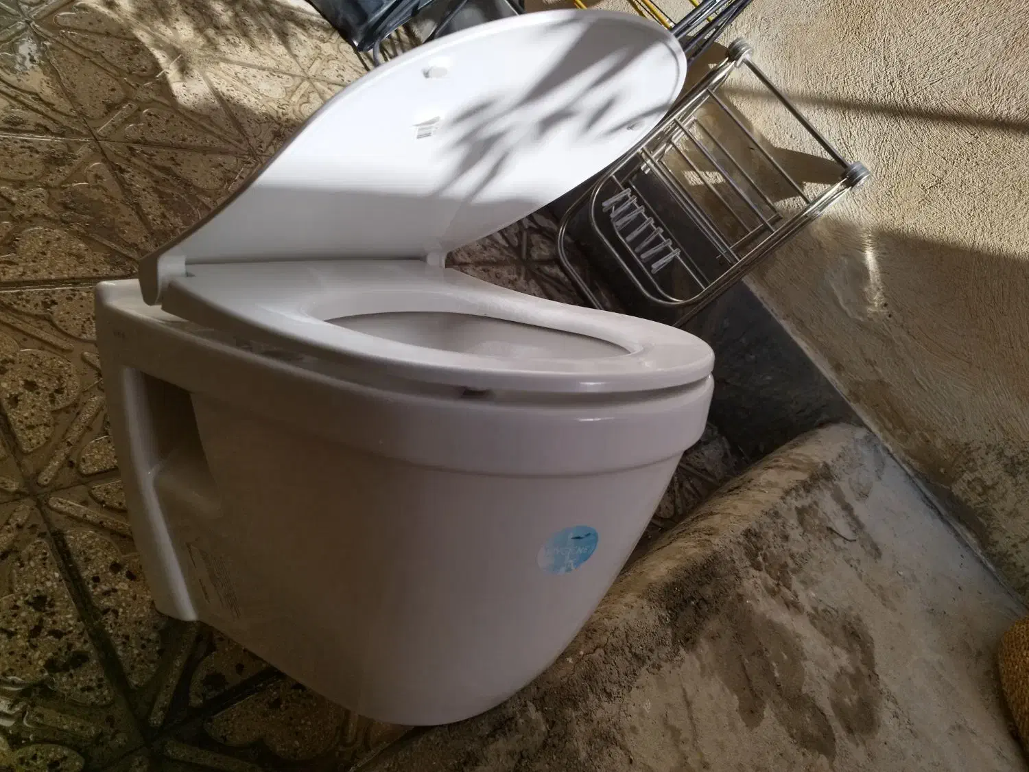 توالت فرنگی دیواری|لوازم سرویس بهداشتی|ورامین, ورامین|دیوار