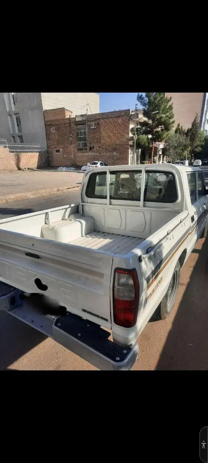 وانت مزدا ۹۳دوکابین۲۰۰۰ درحد صفر|خودرو سواری و وانت|تهران, هاشمآباد|دیوار