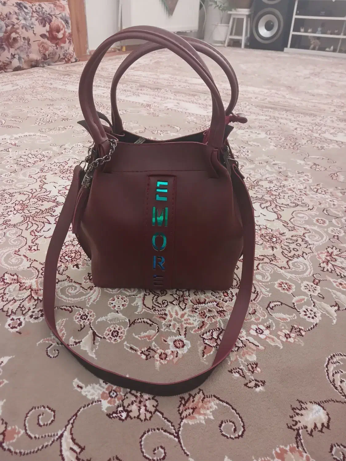 هر سه مورد با هم|کیف، کفش، کمربند|پرند, فاز ۵|دیوار