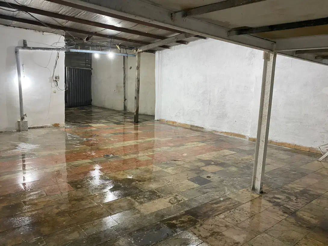 اجاره سوله کارگاه انبار و غیره به متراژ۲۰۰متری|اجارهٔ دفتر صنعتی، کشاورزی، تجاری|احمدآبادمستوفی, |دیوار