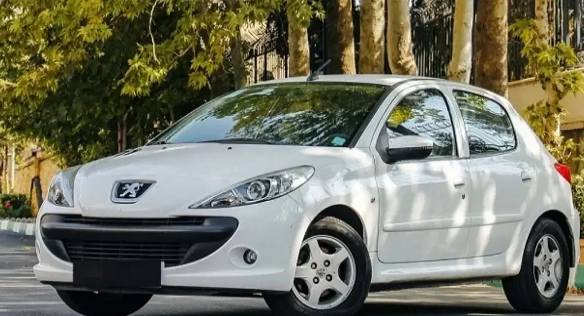 فروش ۲۰۷تیپ پنج اتوماتیک سقف پانوراما|خودرو سواری و وانت|کهنوج, |دیوار