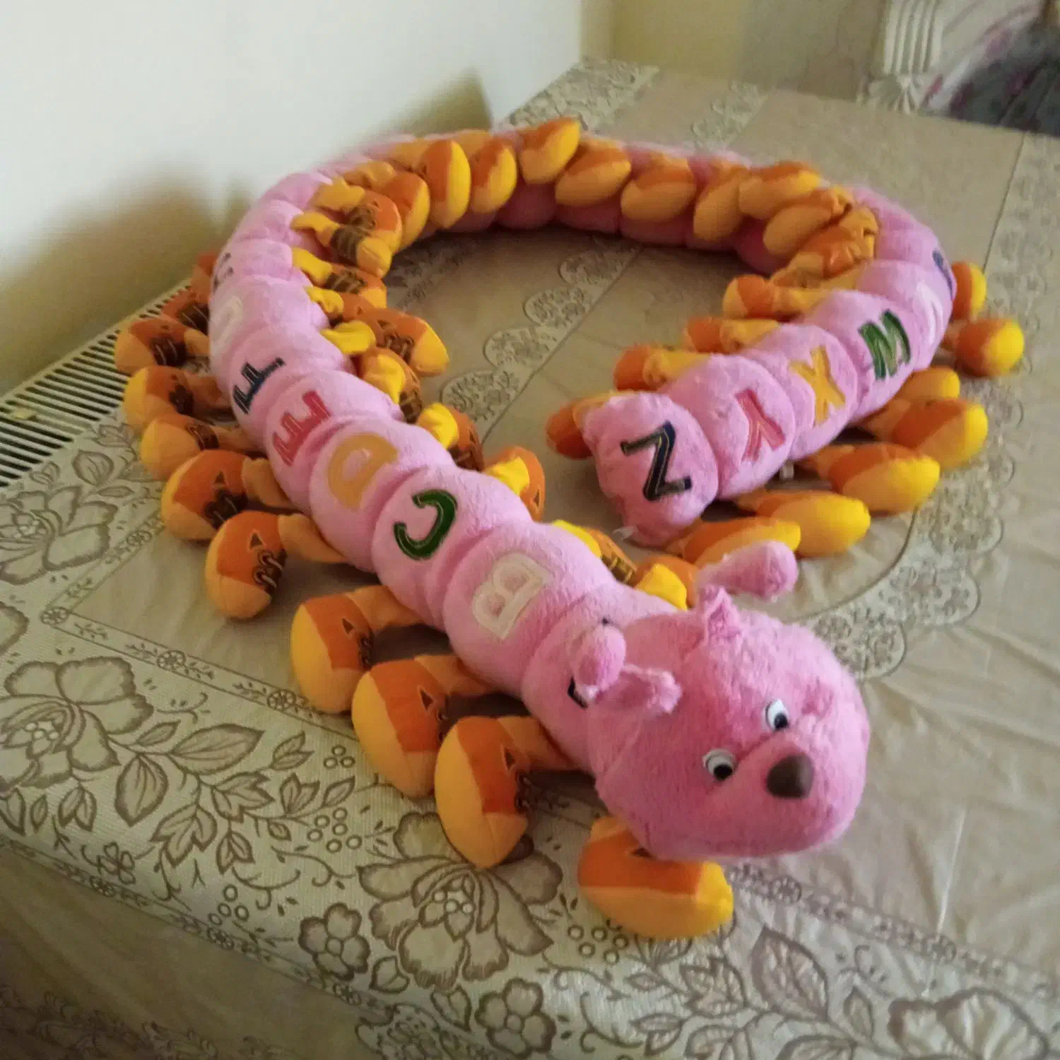 عروسک هزار پا واژدها  خارجی|اسباب‌‌بازی|هشتگرد, شهرک مهستان ۲|دیوار