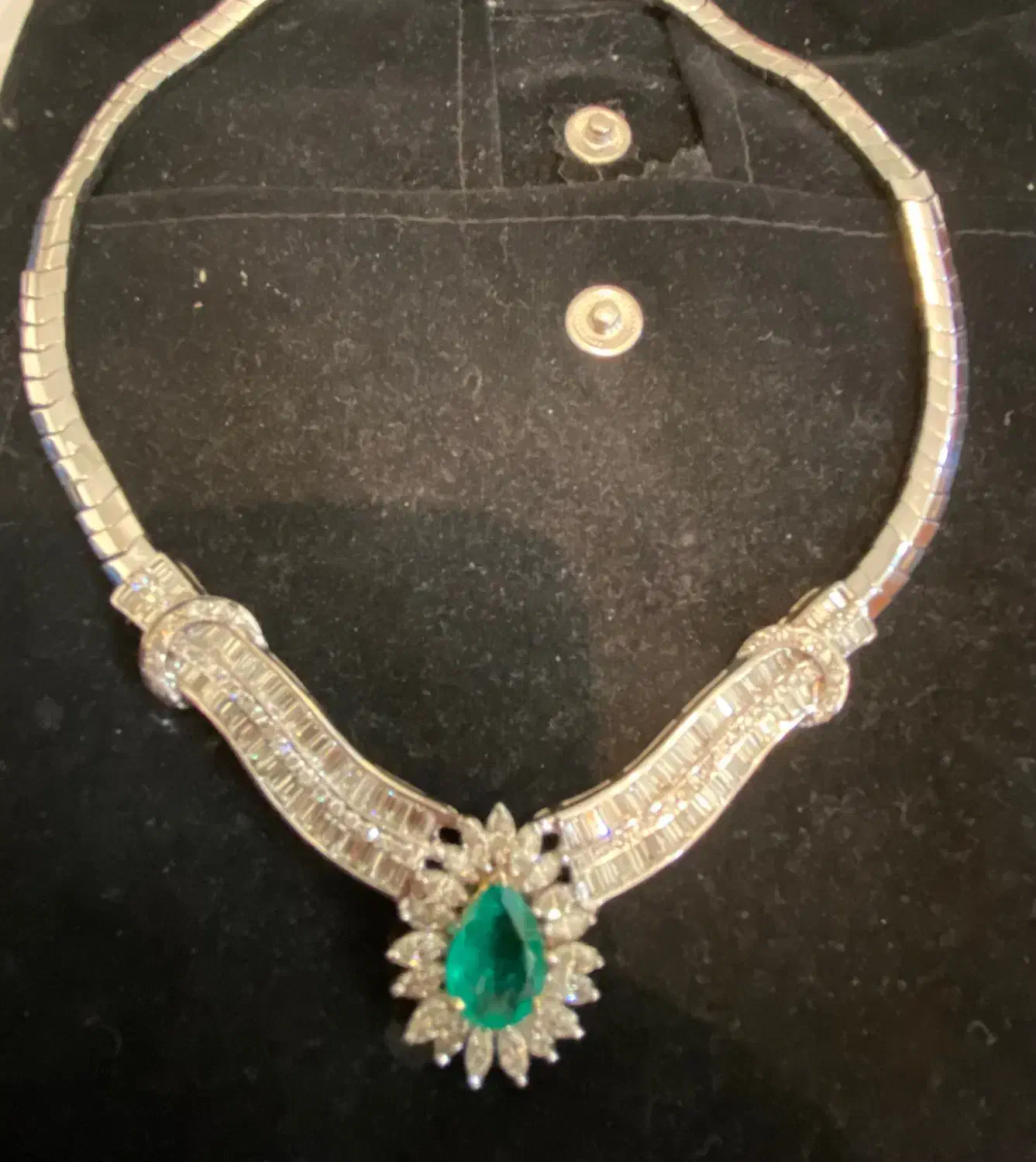 گردنبند فاخر زمرد|جواهرات|تهران, زعفرانیه|دیوار