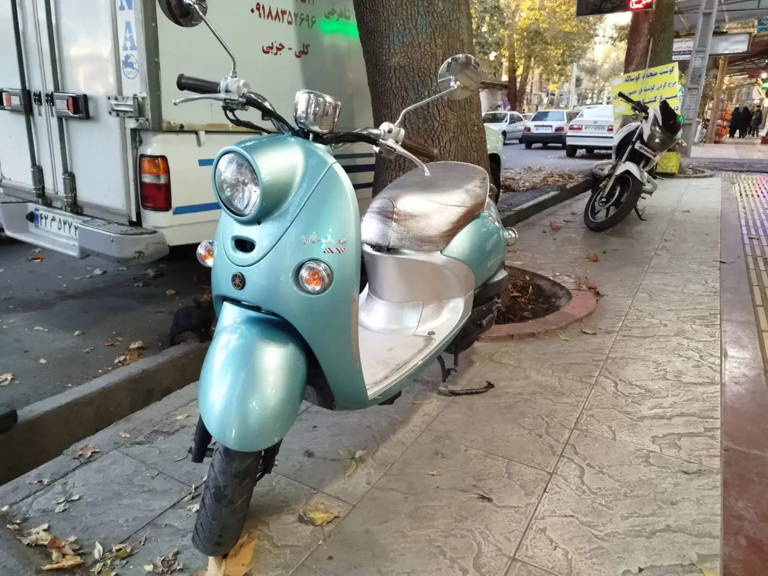 موتور پاکشتی یاماها وینو|موتورسیکلت|صحنه, |دیوار