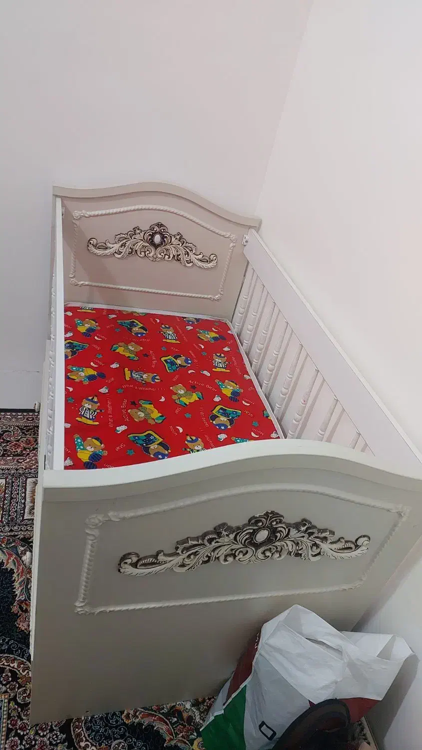 تخت بچه|اسباب و اثاث بچه|فردیس, شهرک شهید حسینی|دیوار