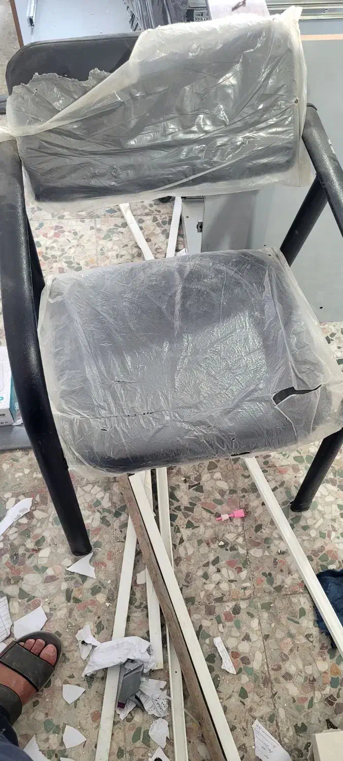 صندلی ثابت|صندلی و نیمکت|چابهار, |دیوار