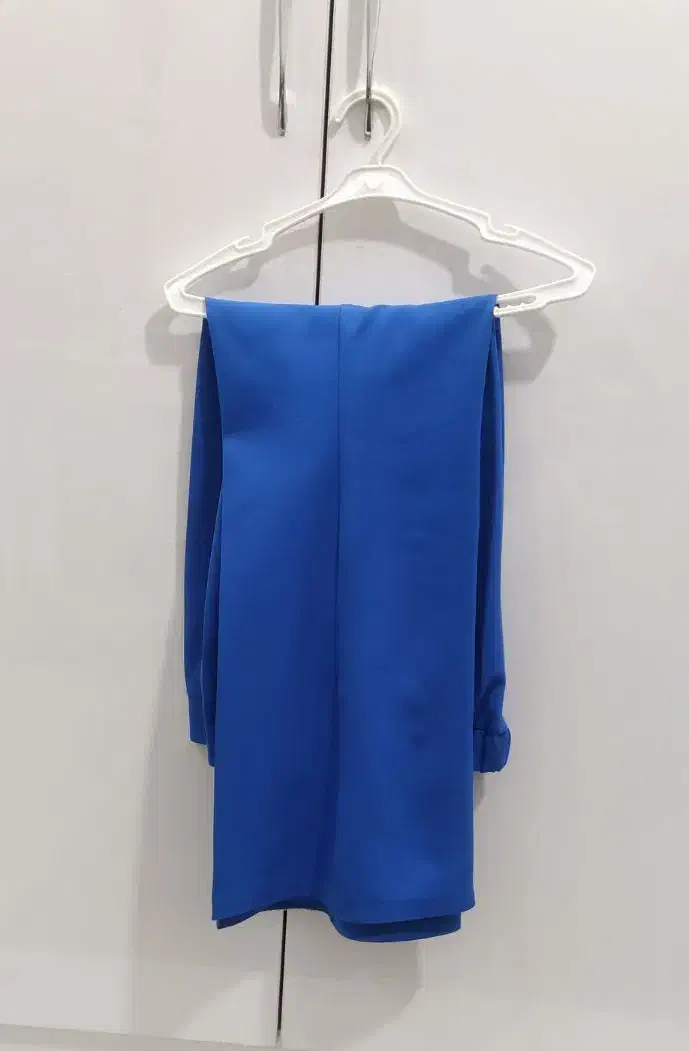 تعدادی لباس مجلسی و شومیز|لباس|بروجرد, |دیوار