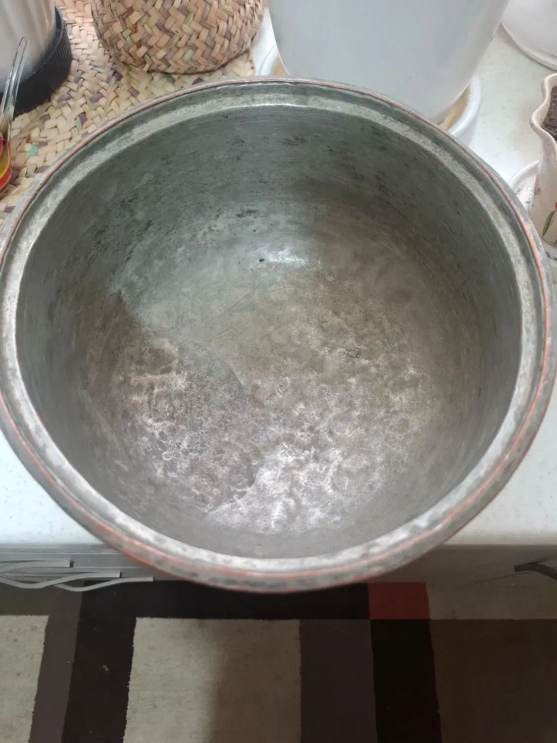 بادیه مسی قدیمی|کلکسیون اشیاء عتیقه|گرمدره, |دیوار