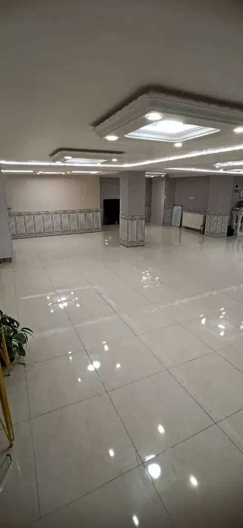 اجاره مغازه نیم طبقه در انتهای چمران شمالی|اجارهٔ مغازه و غرفه|سلماس, |دیوار