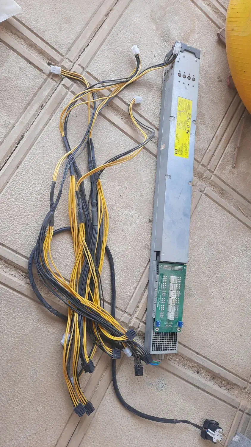 انواع وسایل برقی|قطعات و لوازم جانبی رایانه|سلماس, |دیوار