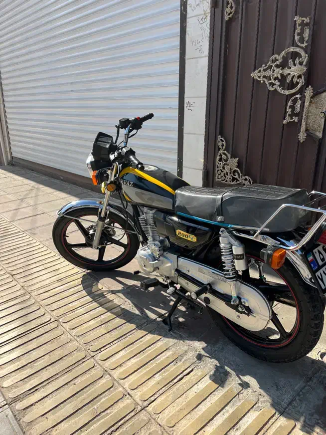 موتور پرواز 200 مدل 1402|موتورسیکلت|بروجرد, |دیوار