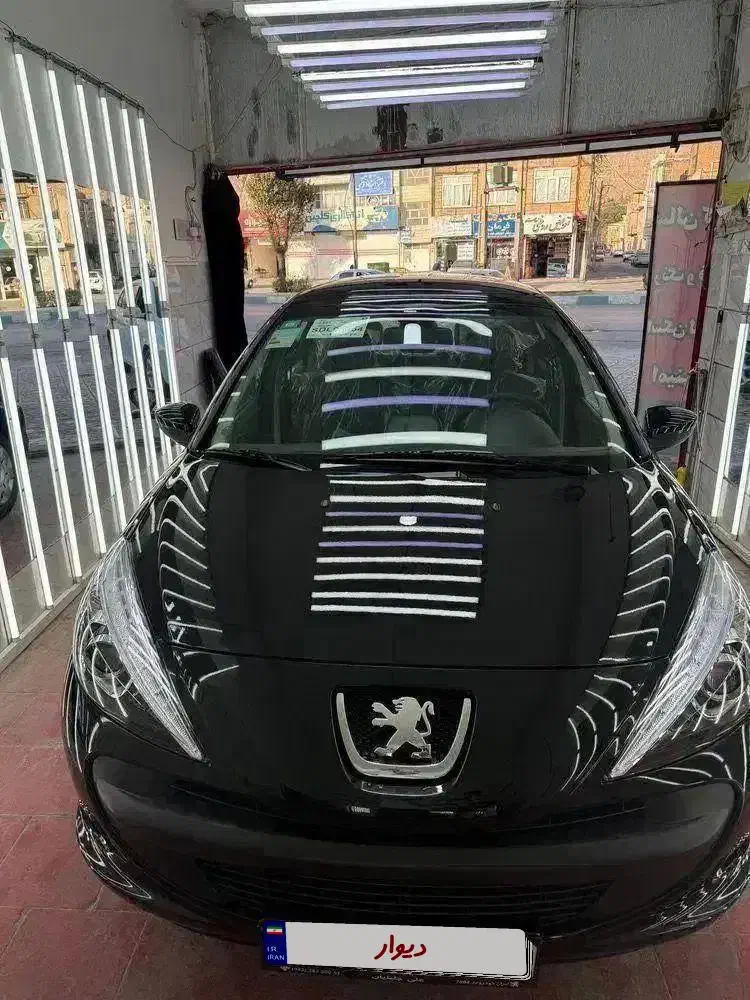 پژو۲۰۷iپانوراما،ارتقا موتورTU5Pدنده ای مشکی متالیک|خودرو سواری و وانت|کرمانشاه, |دیوار