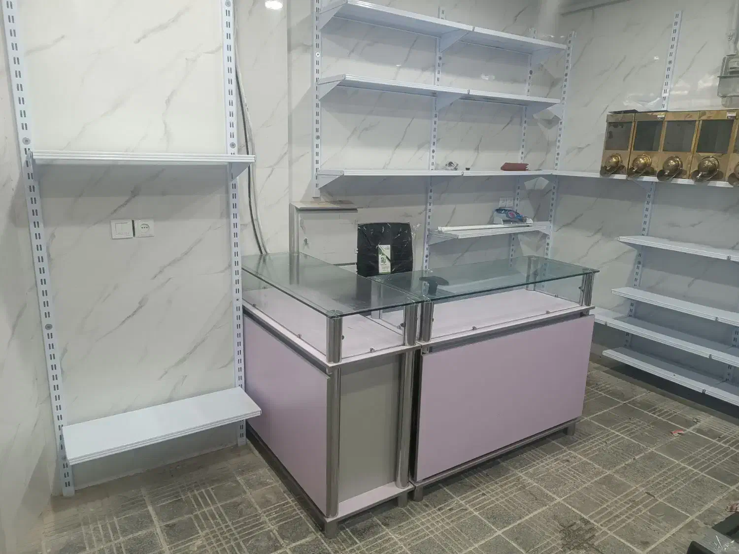 مغازه از ما کار از شما|اجارهٔ مغازه و غرفه|رودهن, |دیوار