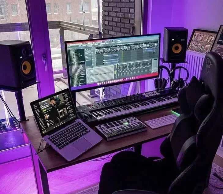 آموزش آواز دراستودیو (مبتدی تا پیشرفته) مدرس خانوم|خدمات آموزشی|تهران, فلسطین (میدان انقلاب)|دیوار