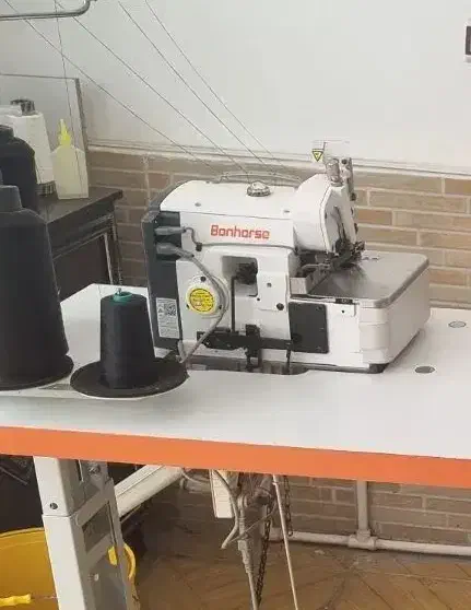 چرخ تمام اتومات زیگزال بنهورس نو نو|چرخ خیاطی و ریسندگی|ابهر, |دیوار