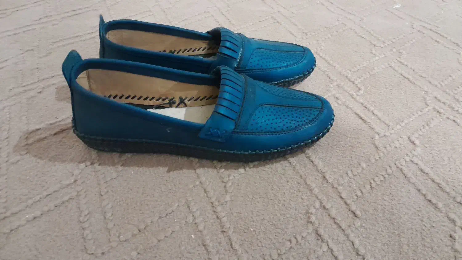 کاملا سالم و نو|کیف، کفش، کمربند|نیشابور, هفده شهریور|دیوار