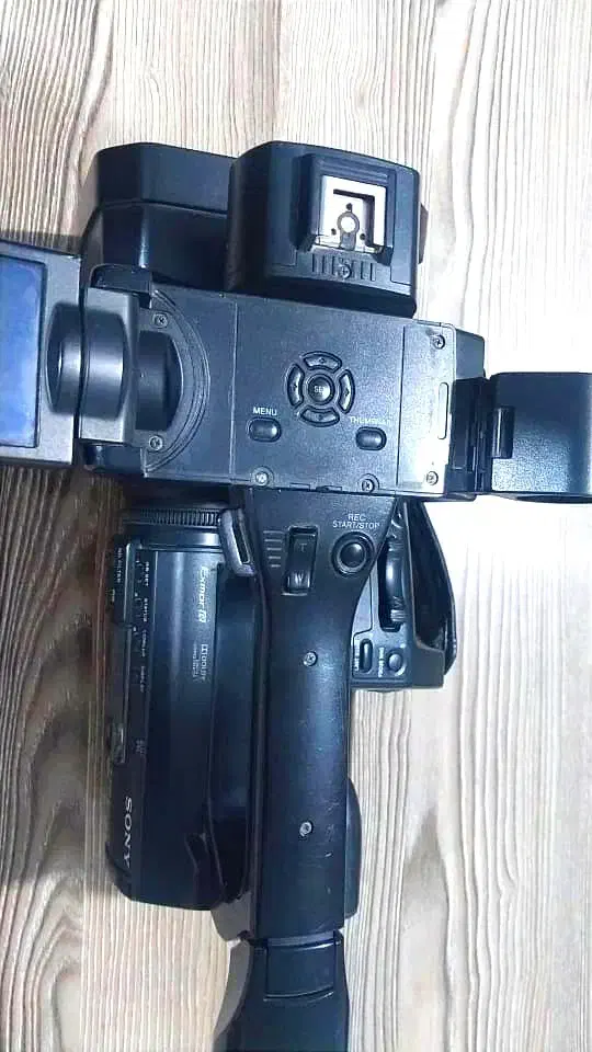 دوربین nx100|دوربین عکاسی و فیلمبرداری|شیراز, آزادی|دیوار