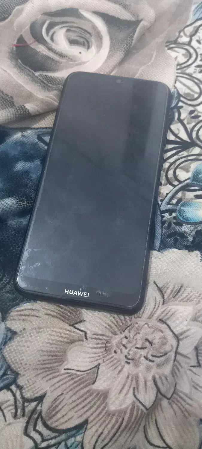 گوشی هوایی y6|موبایل|مشهد, تبادکان|دیوار