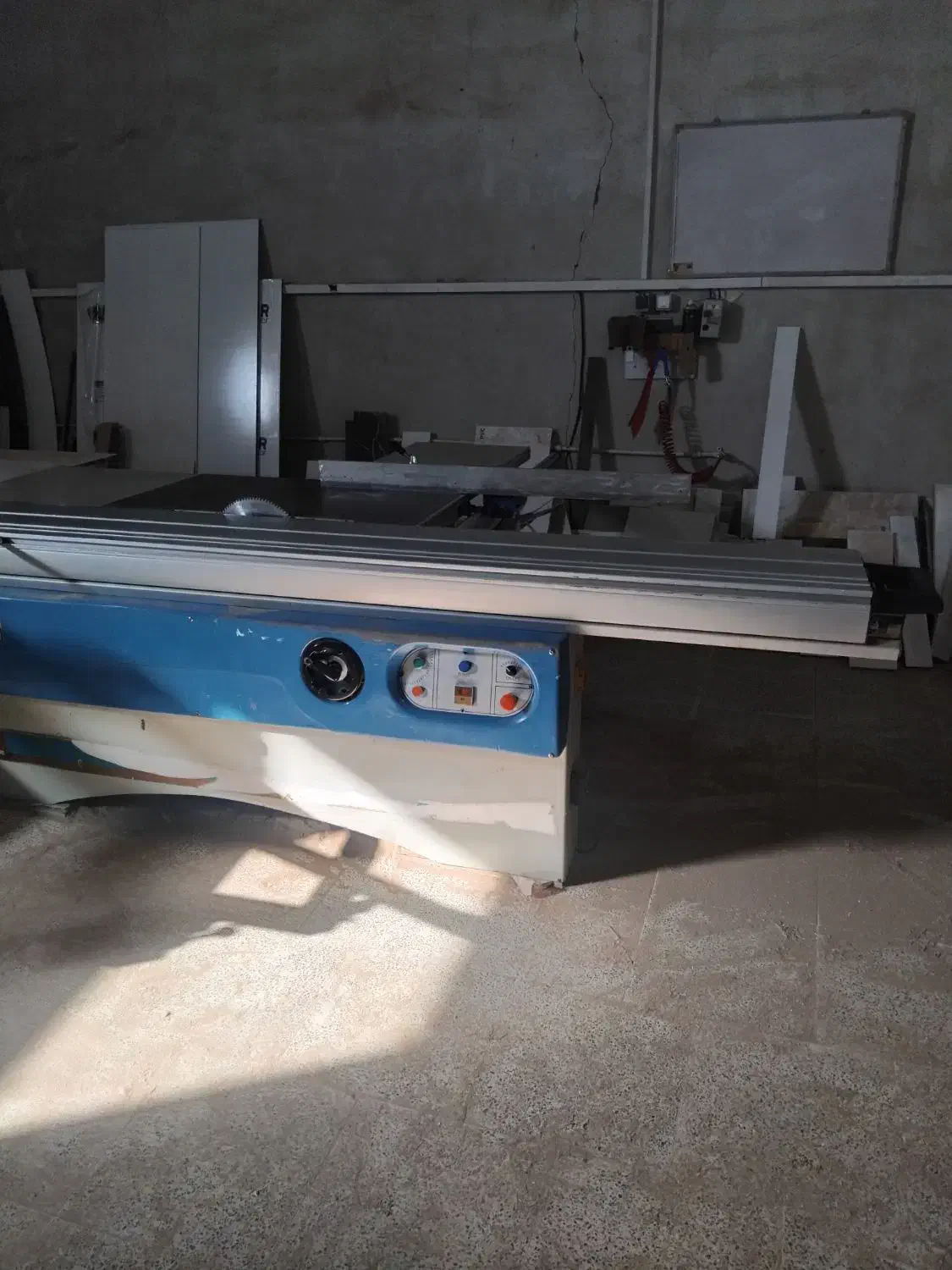 دورکن ۳۲۰|ماشینآلات صنعتی|ایجرود, |دیوار