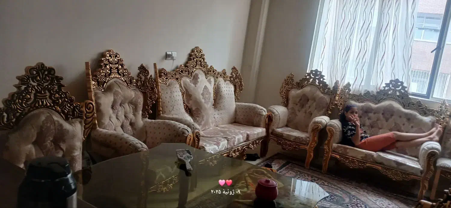 مبل سلطنتی|مبلمان خانگی و میز عسلی|شاهین‌شهر, گرگاب|دیوار