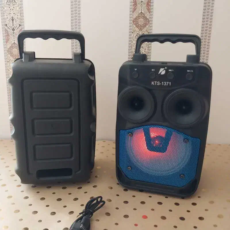 اسپیکر  بلوتوثی فلشخور خروجی میکروفون رقصنور ۷رنگ|سیستم صوتی خانگی|اردبیل, |دیوار