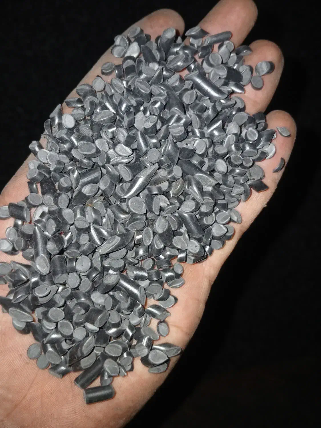 گرانول پی وی سی مرغوب جهت شلنگ و کابل|عمده‌فروشی|قرچک, امین آباد|دیوار