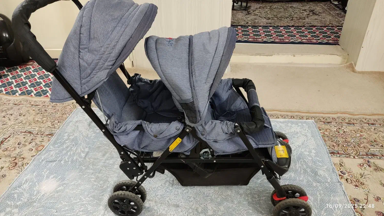 کالسکه دوقلو|کالسکه و لوازم جانبی|ملایر, |دیوار