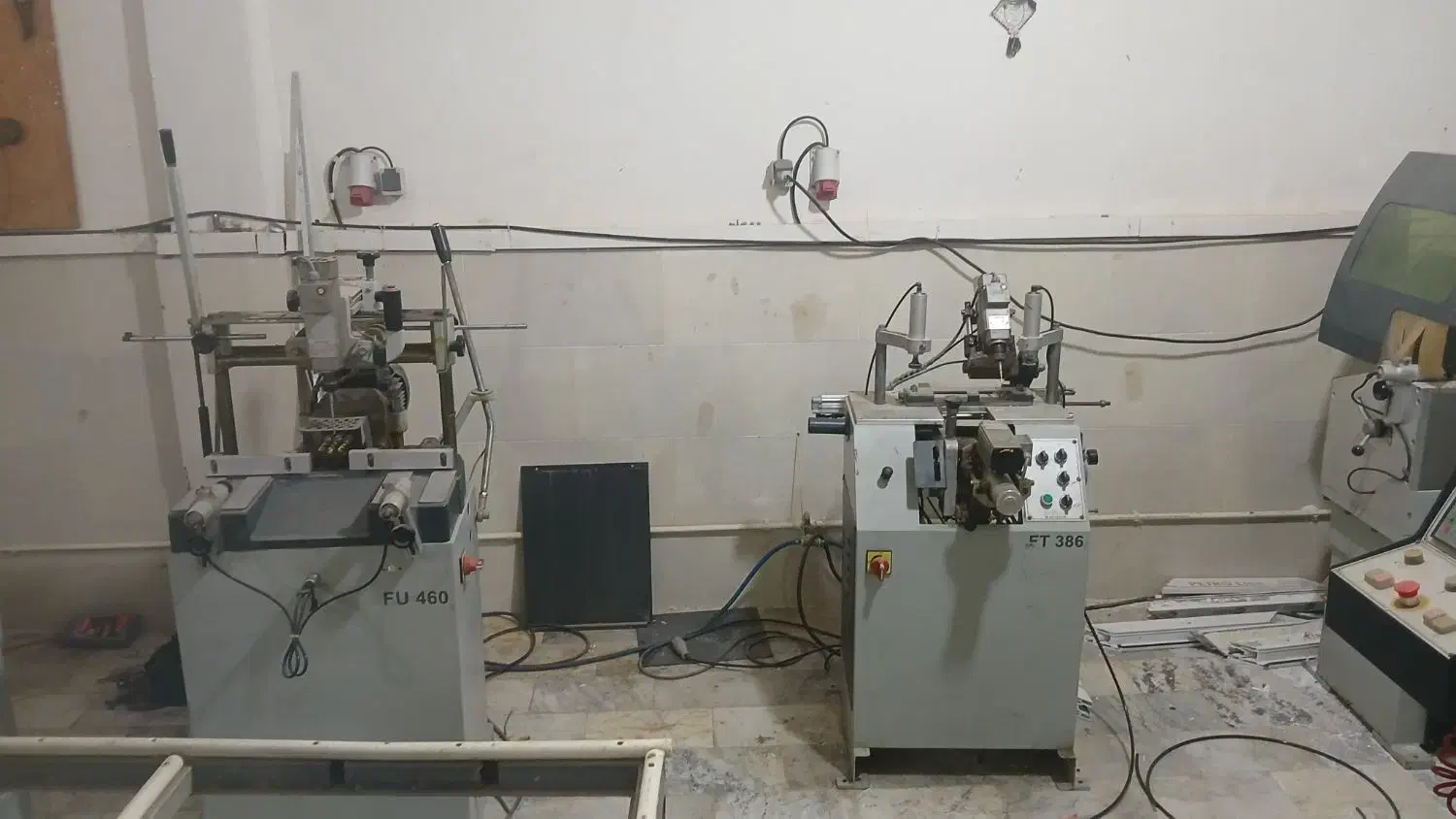 دستگاه صنعتی درب پنجره پی وسی|ماشینآلات صنعتی|سنگدوین, |دیوار