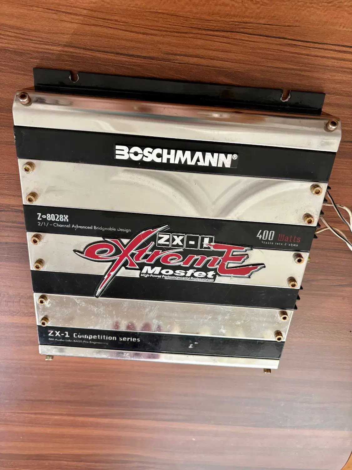 آمپیلی بوشمن|سیستم صوتی خانگی|لاهیجان, قیام|دیوار