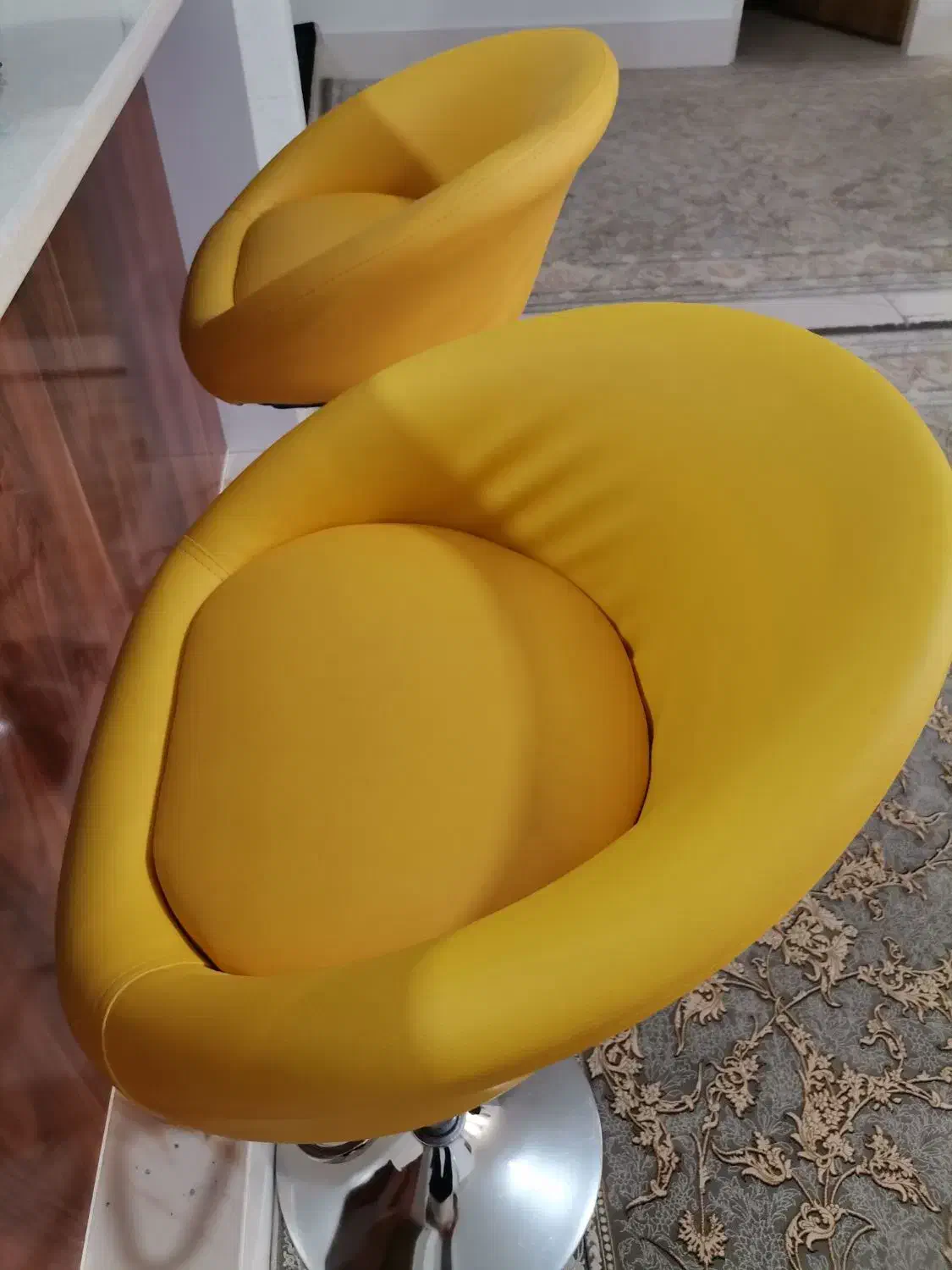 صندلی|صندلی و نیمکت|الیگودرز, |دیوار