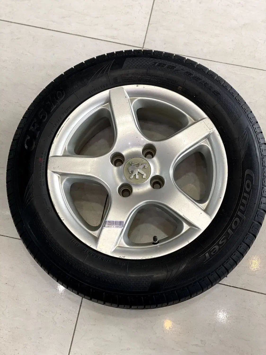 رینگ و لاستیک|قطعات یدکی و لوازم جانبی|سردشت, |دیوار