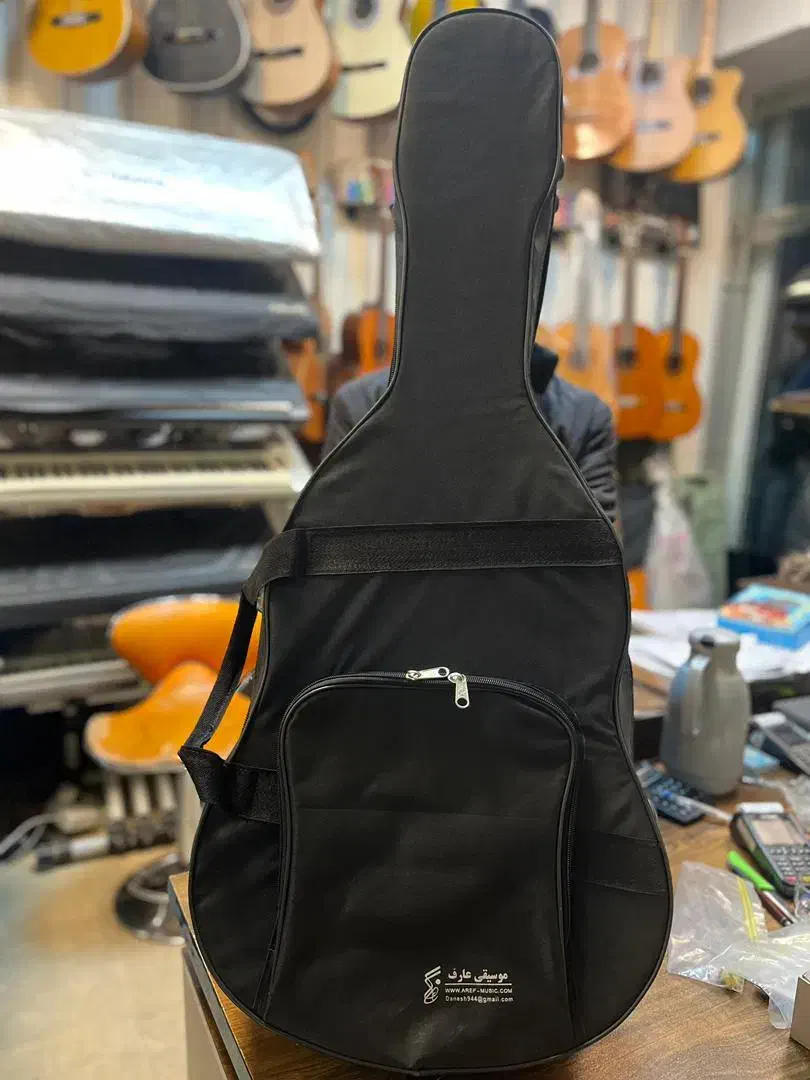 گیتار با کیف آکبند در موزیک ارژنگ|گیتار، بیس، امپلیفایر|پردیس, فاز ۳|دیوار
