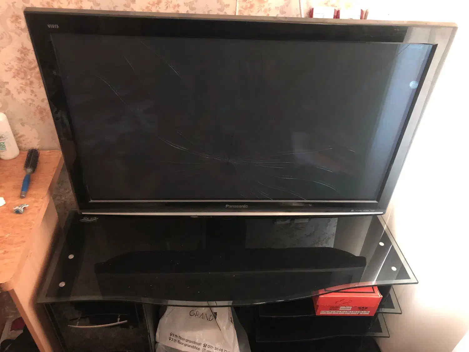 تلویزیون|تلویزیون و پروژکتور|ایذه, |دیوار