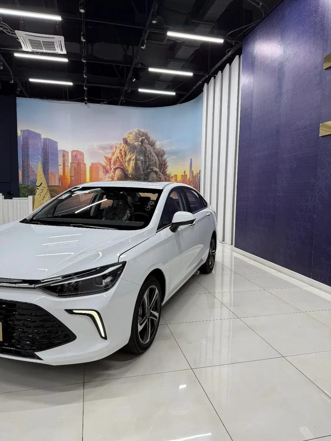 U5plus|خودرو سواری و وانت|تهران, سعادتآباد|دیوار