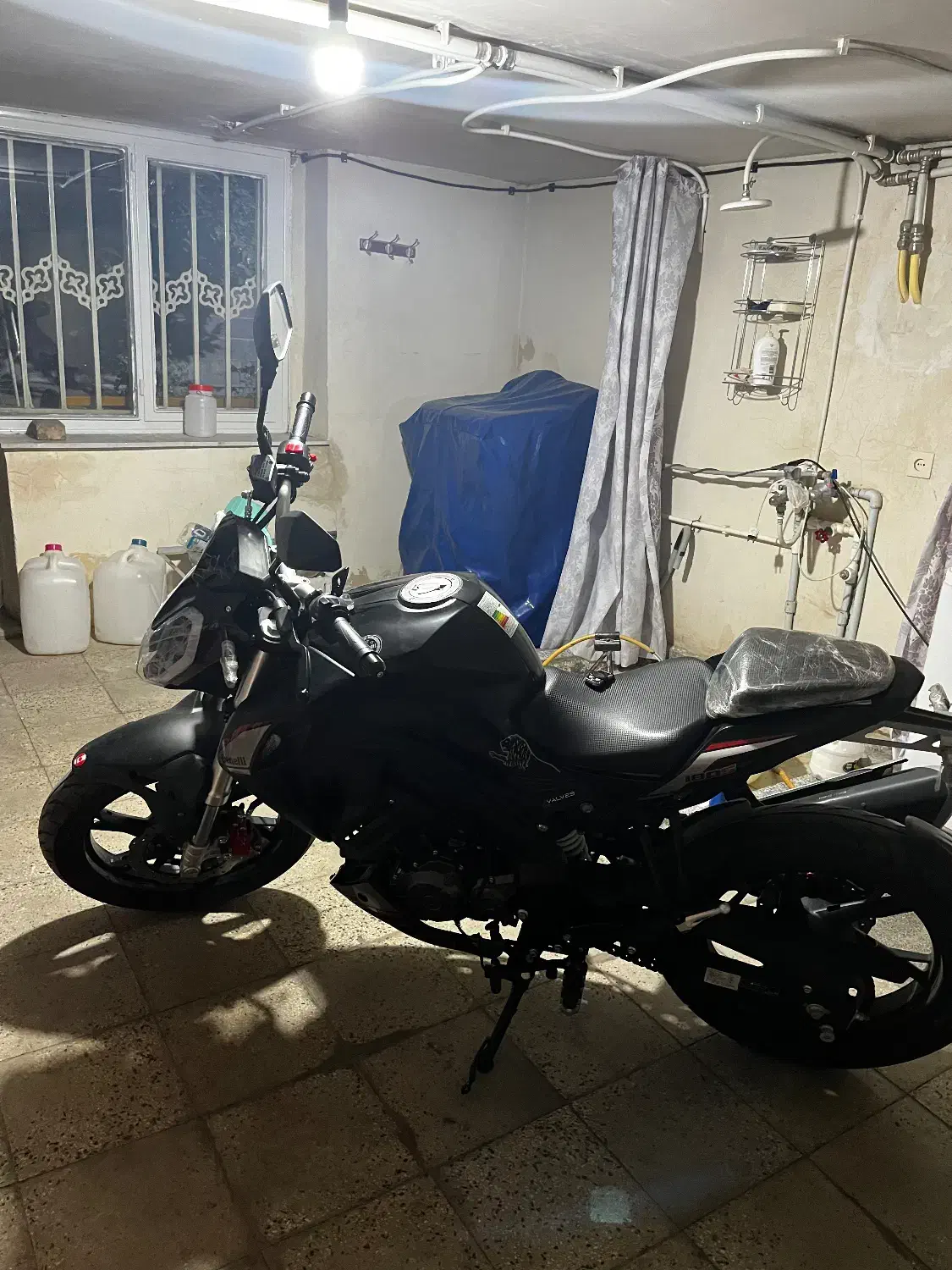 بنلی۱۸۰|موتورسیکلت|همدان, |دیوار