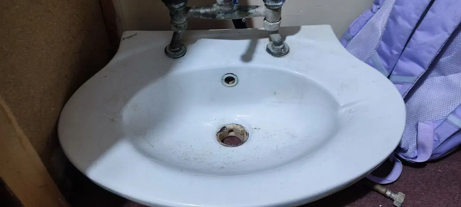 روشویی بزرگ و سالم به همراه شیر مخلوط|لوازم سرویس بهداشتی|اهواز, کمپلو شمالی|دیوار