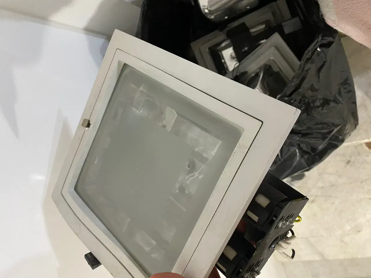 چراغ توکار|لامپ و چراغ|قزوین, |دیوار