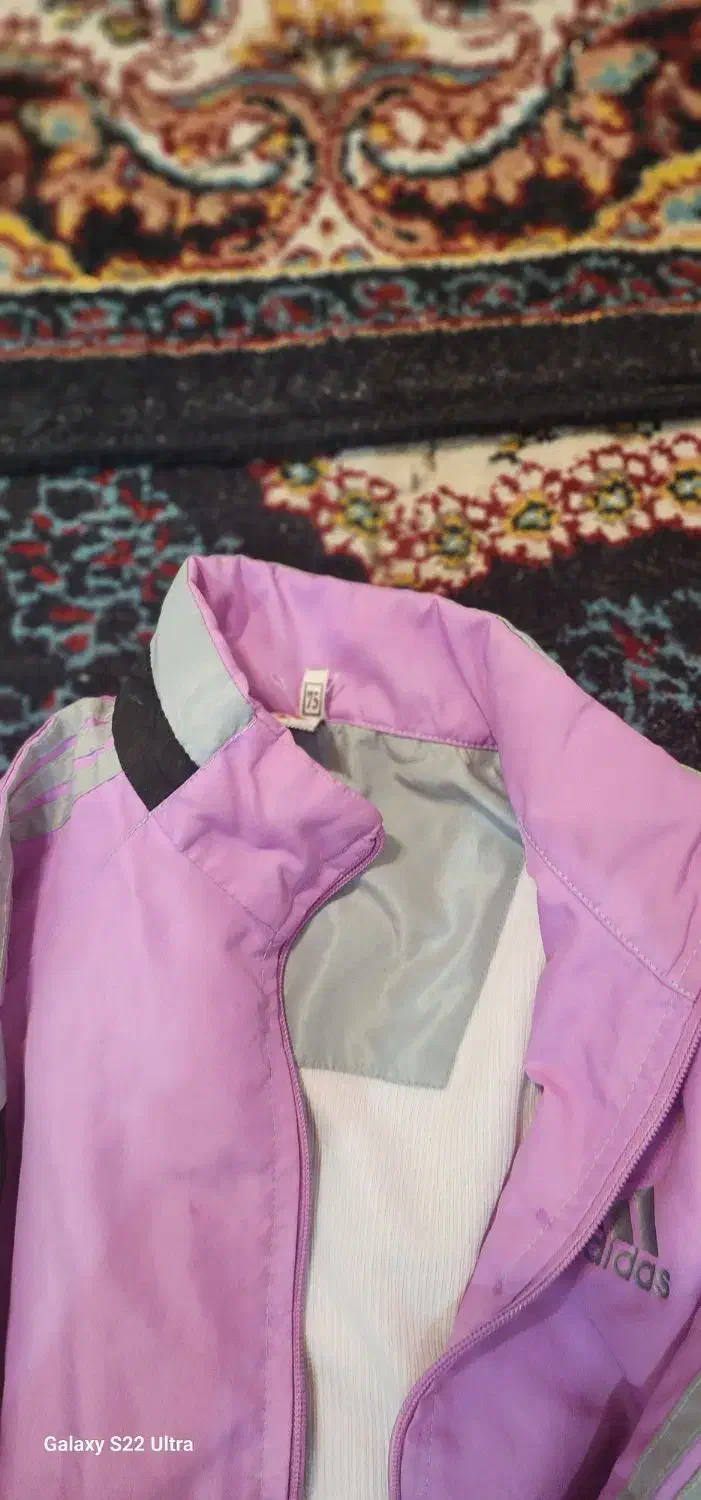 لباس ورزشی و تعدادی لباس در حد 100 تا 300 تومن|تجهیزات ورزشی|بروجن, |دیوار