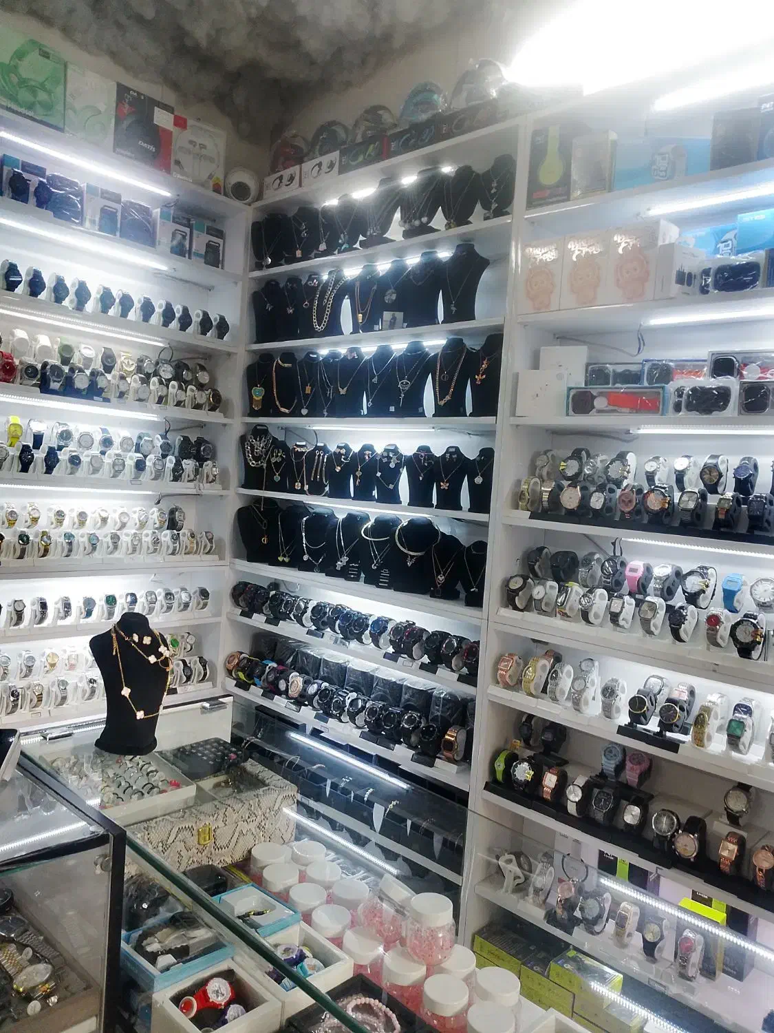 ساعت وبدلیجات|ساعت|باقرشهر, |دیوار