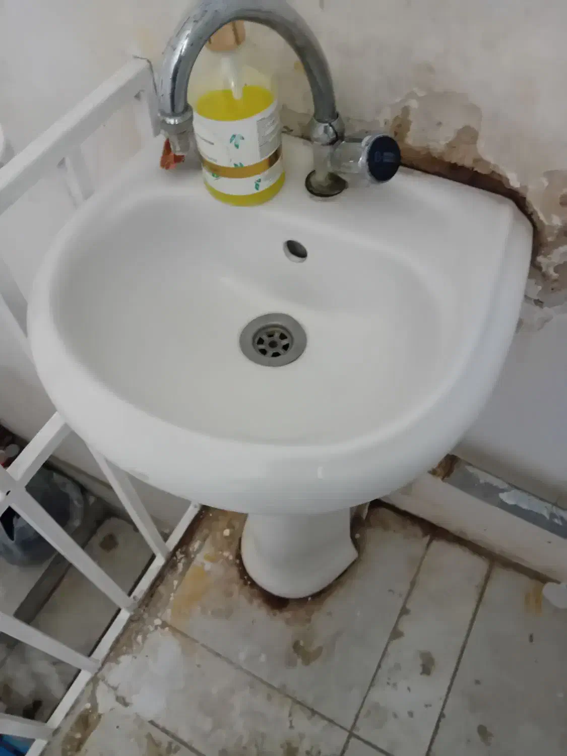 لوازم بهداشتی|لوازم سرویس بهداشتی|مشهد, بهمن|دیوار