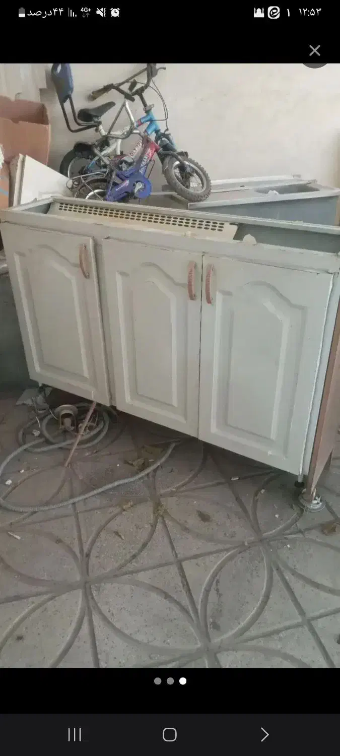 کابینت دست دوم فلزی|آب‌چکان و نظم‌دهنده ظروف|قرچک, میرزائی جنوبی|دیوار