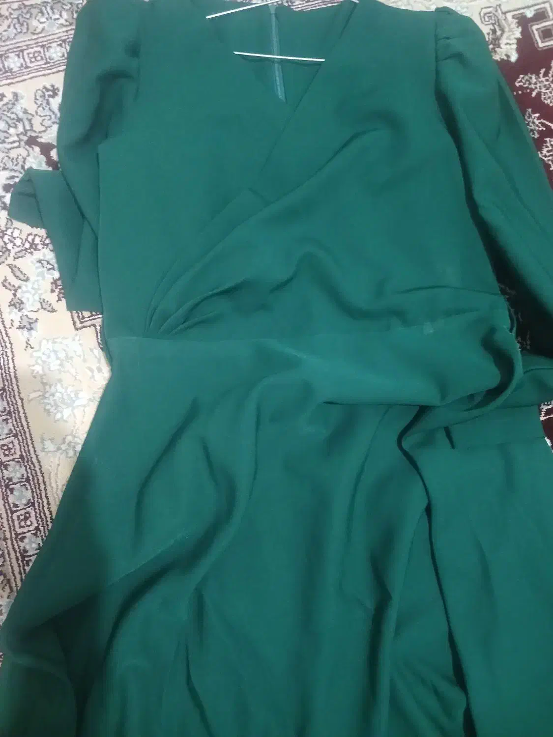 لباس مجلسی|لباس|نقده, |دیوار