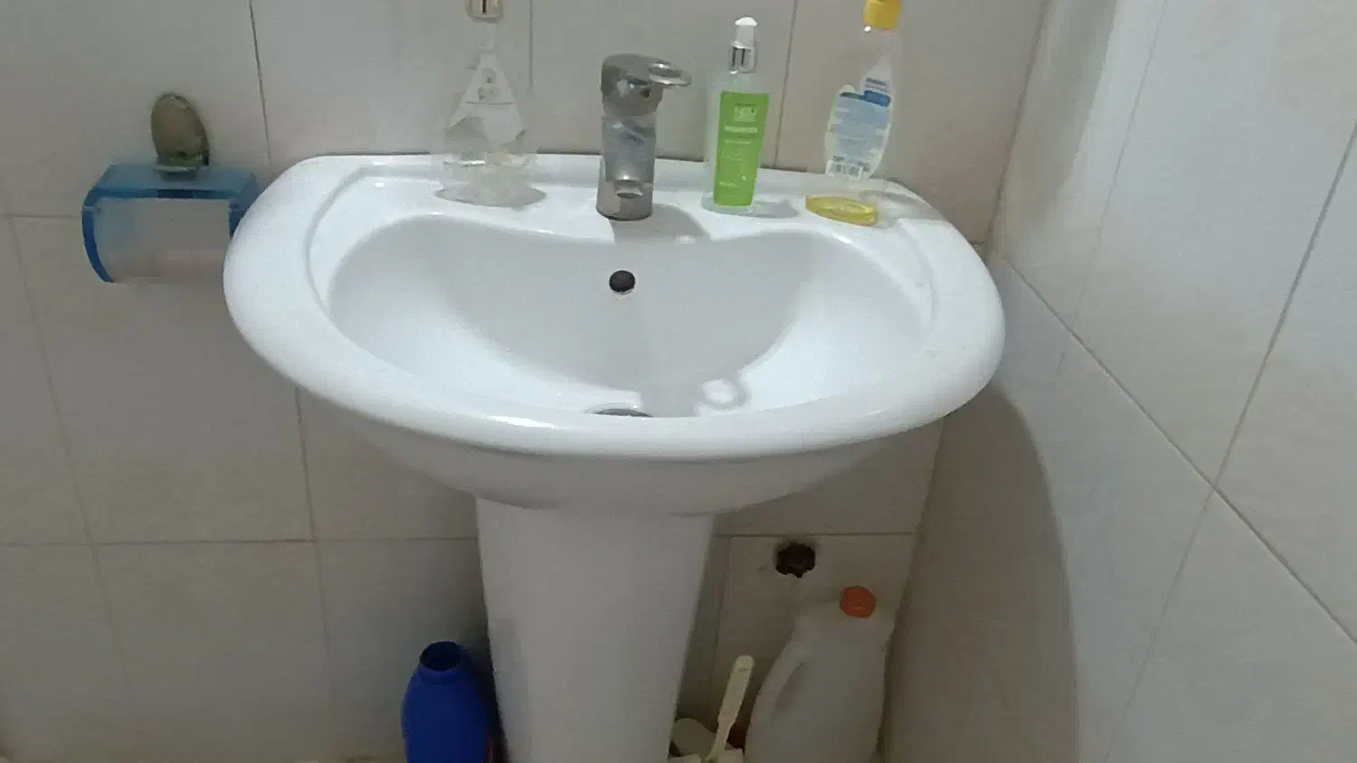 روشویی سایز بزرگ|لوازم سرویس بهداشتی|الوند, |دیوار