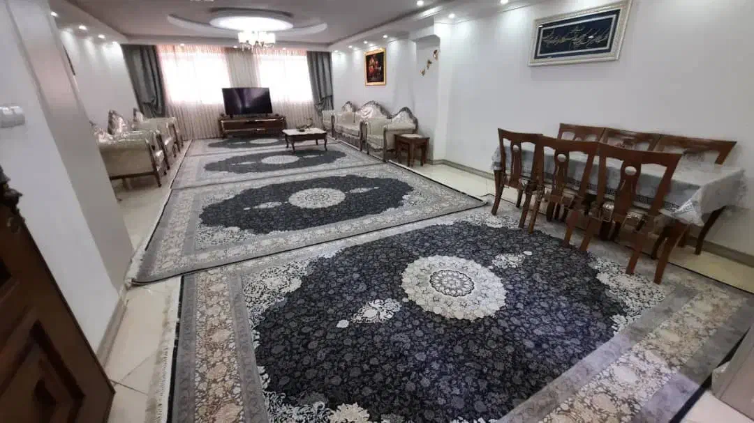 فرش۹متری برندتبریزتمام نخ گلبرجسه اصل ترنج نوآکبند|فرش|تهران, شادآباد|دیوار