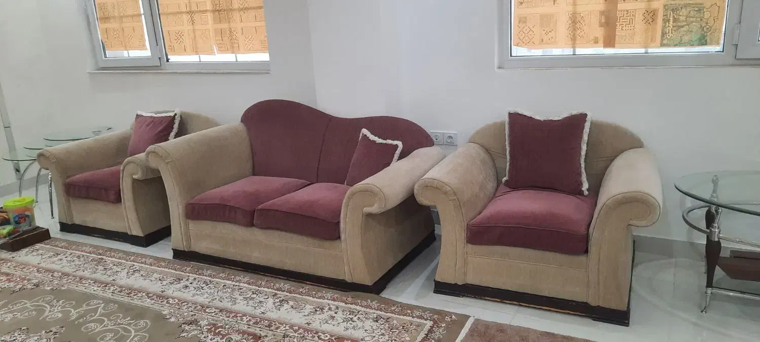 فروش مبلمان راحتی و جلو مبلی|مبلمان خانگی و میز عسلی|رشت, گلزاران|دیوار