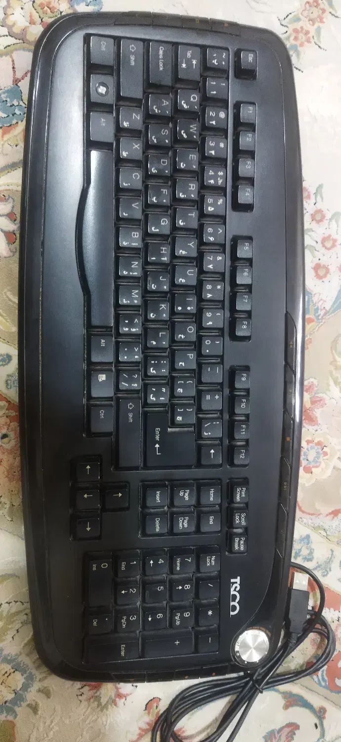 کیبورد|قطعات و لوازم جانبی رایانه|ری, شهادت|دیوار